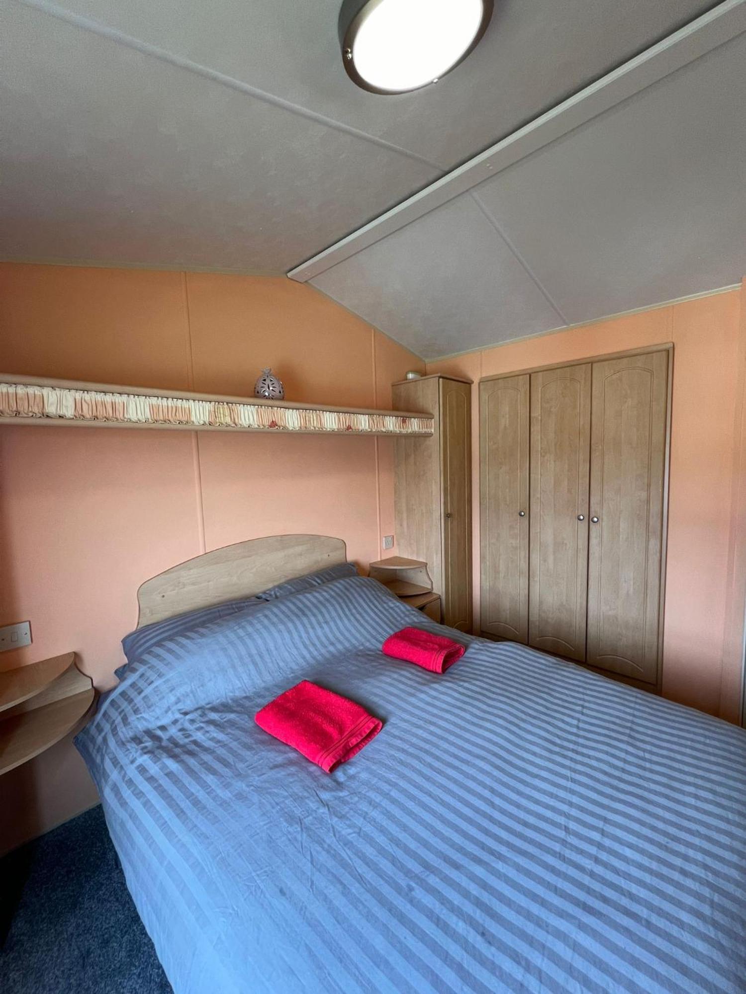 Light And Airy 2 Bedroom Mobile Home Aberystwyth Luaran gambar