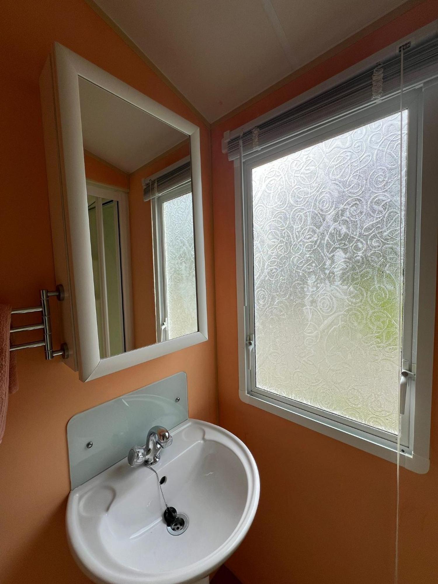 Light And Airy 2 Bedroom Mobile Home Aberystwyth Luaran gambar